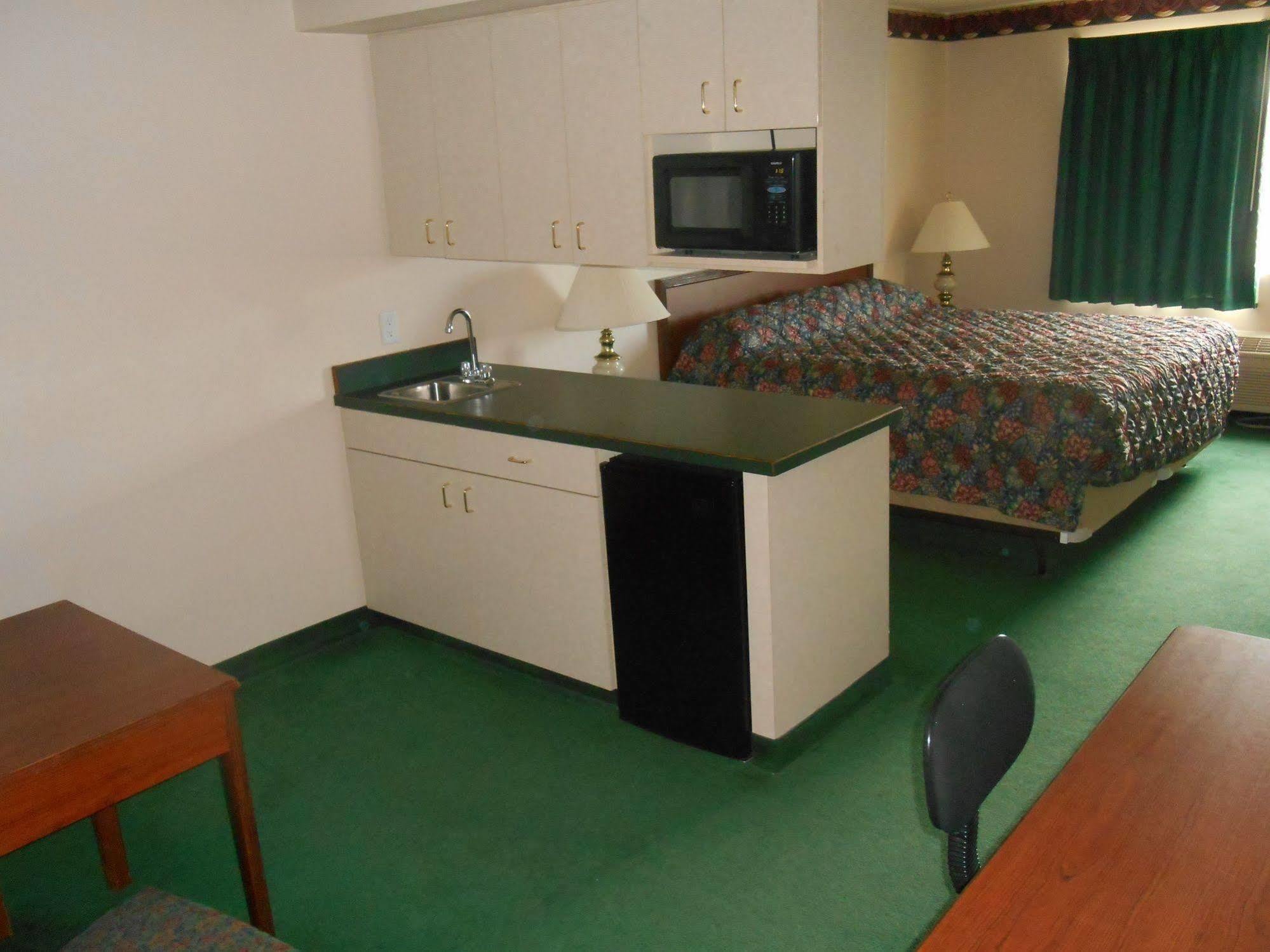 Fairbridge Inn And Suites - Miles City Zewnętrze zdjęcie
