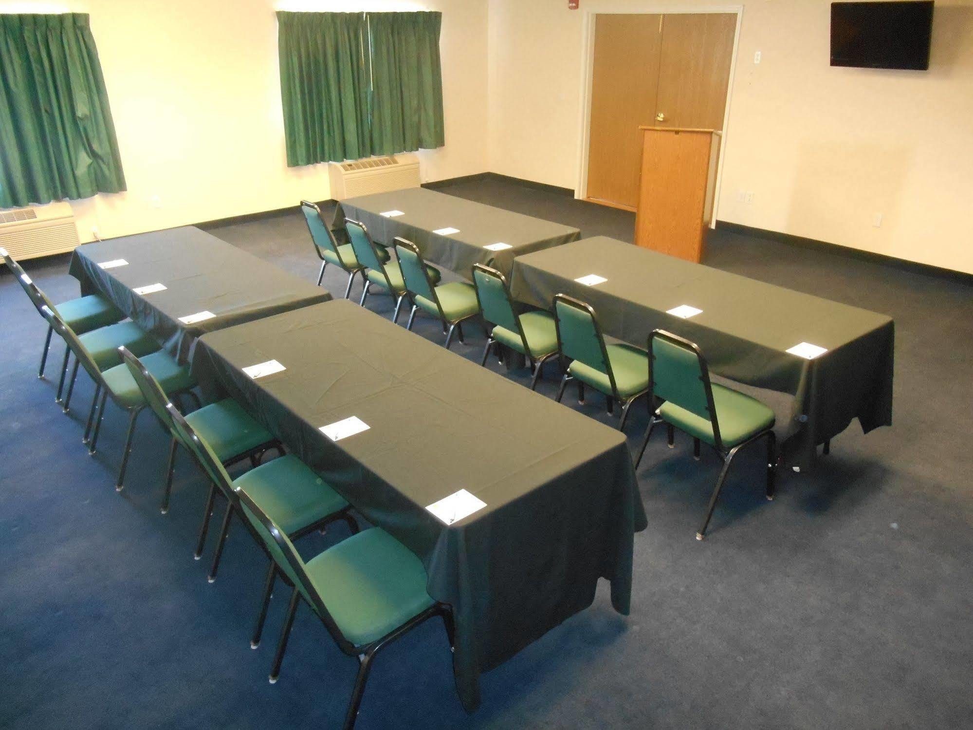 Fairbridge Inn And Suites - Miles City Zewnętrze zdjęcie
